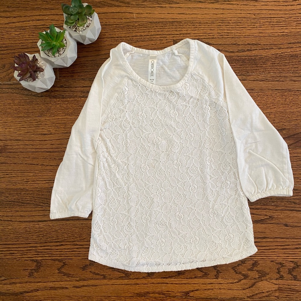 🌸2 for $15: Lace Top